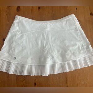 Lululemon white tennis skort